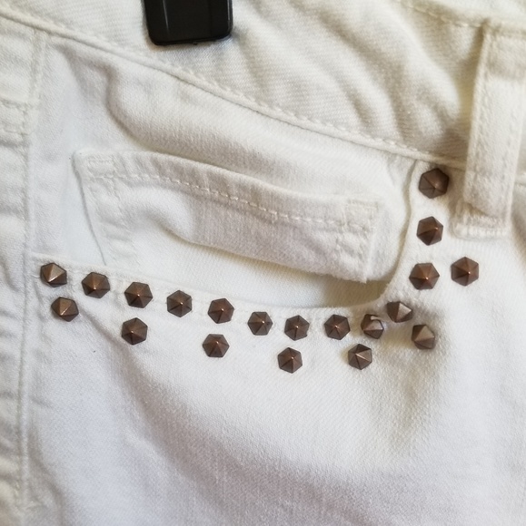 American Eagle White Studded Skinny Jean - Picture 3 of 13